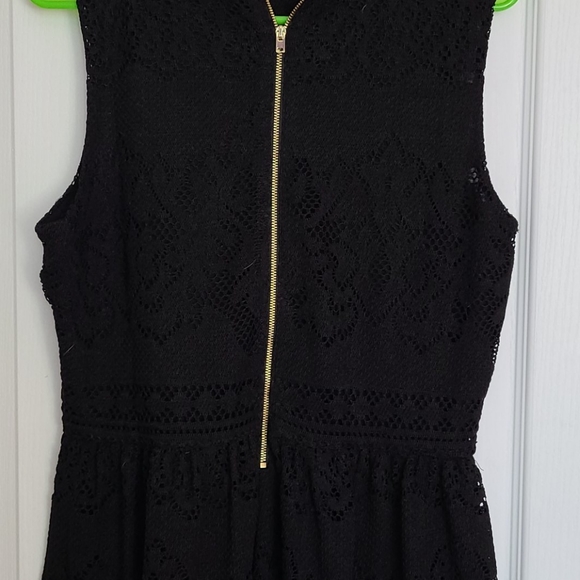 Dress - Picture 4 of 4